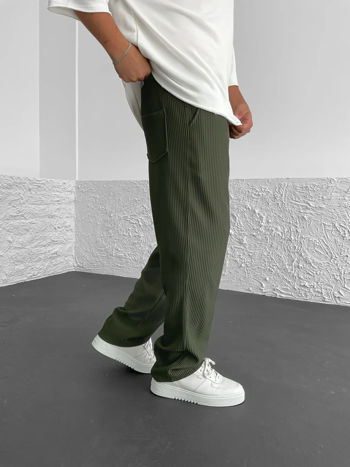Relaxed-Fit Corduroy Trousers