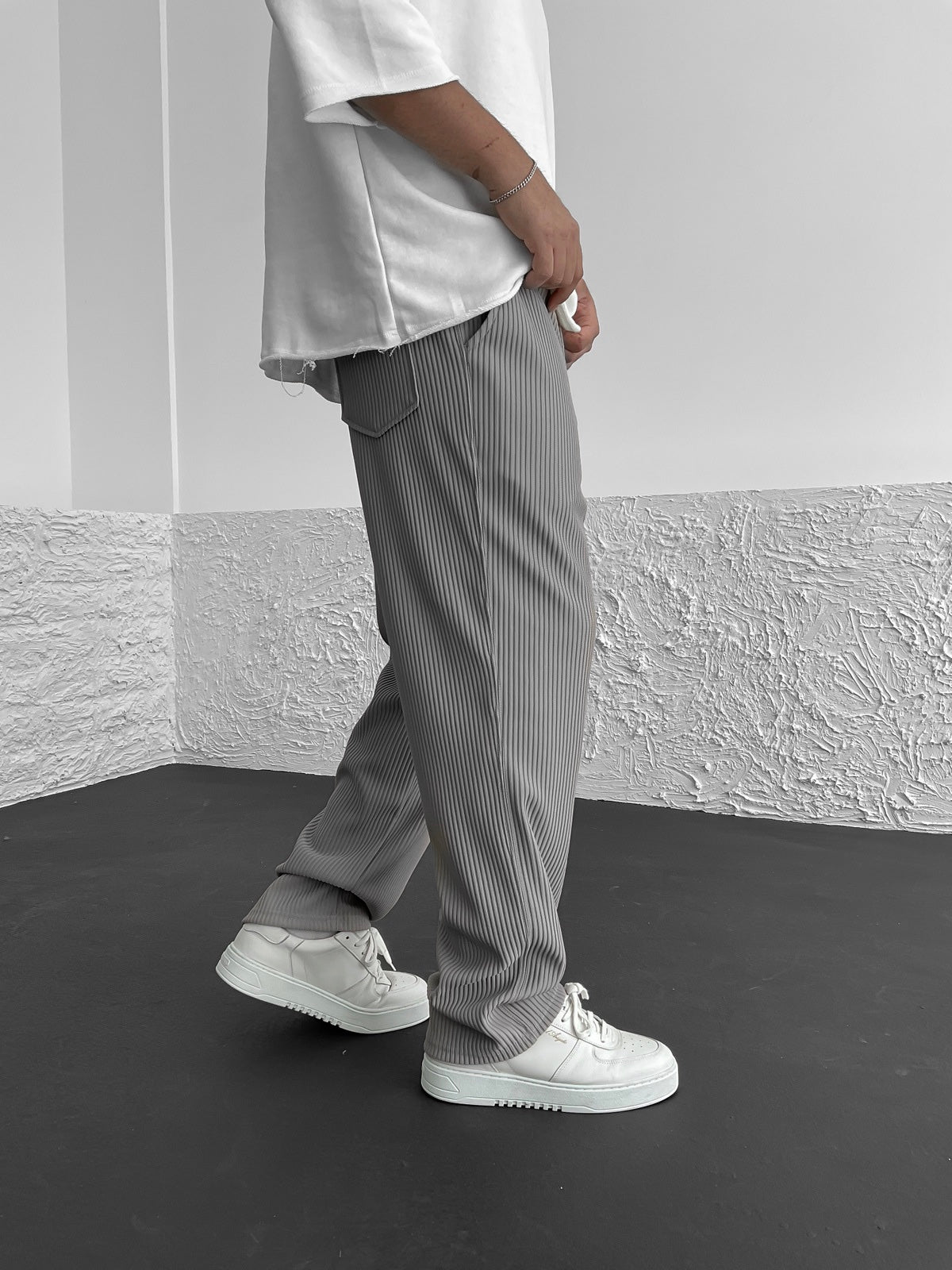 Relaxed-Fit Corduroy Trousers