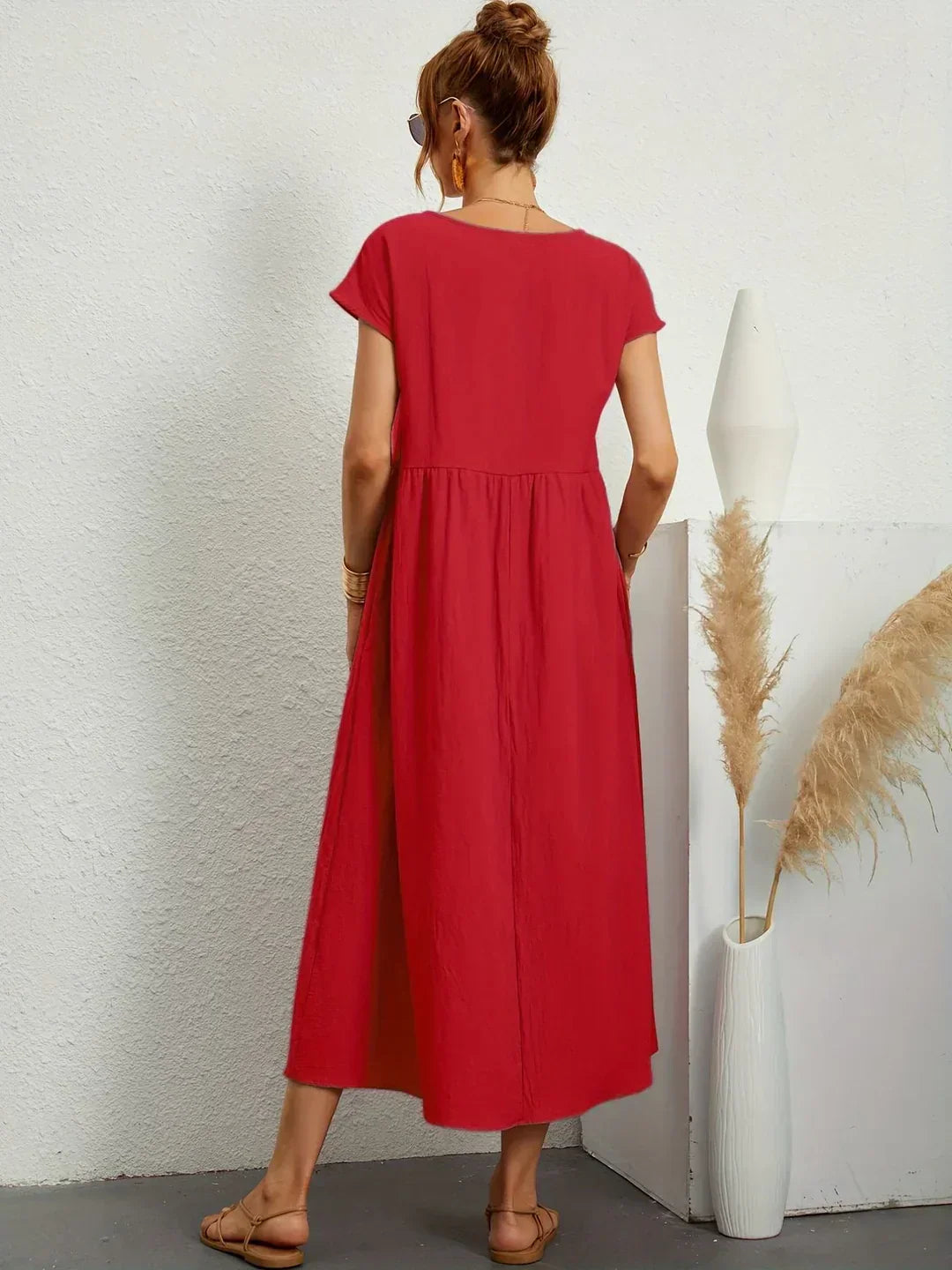 Gabrielle™ — Elegant Flowing Midi Dress with Timeless Style