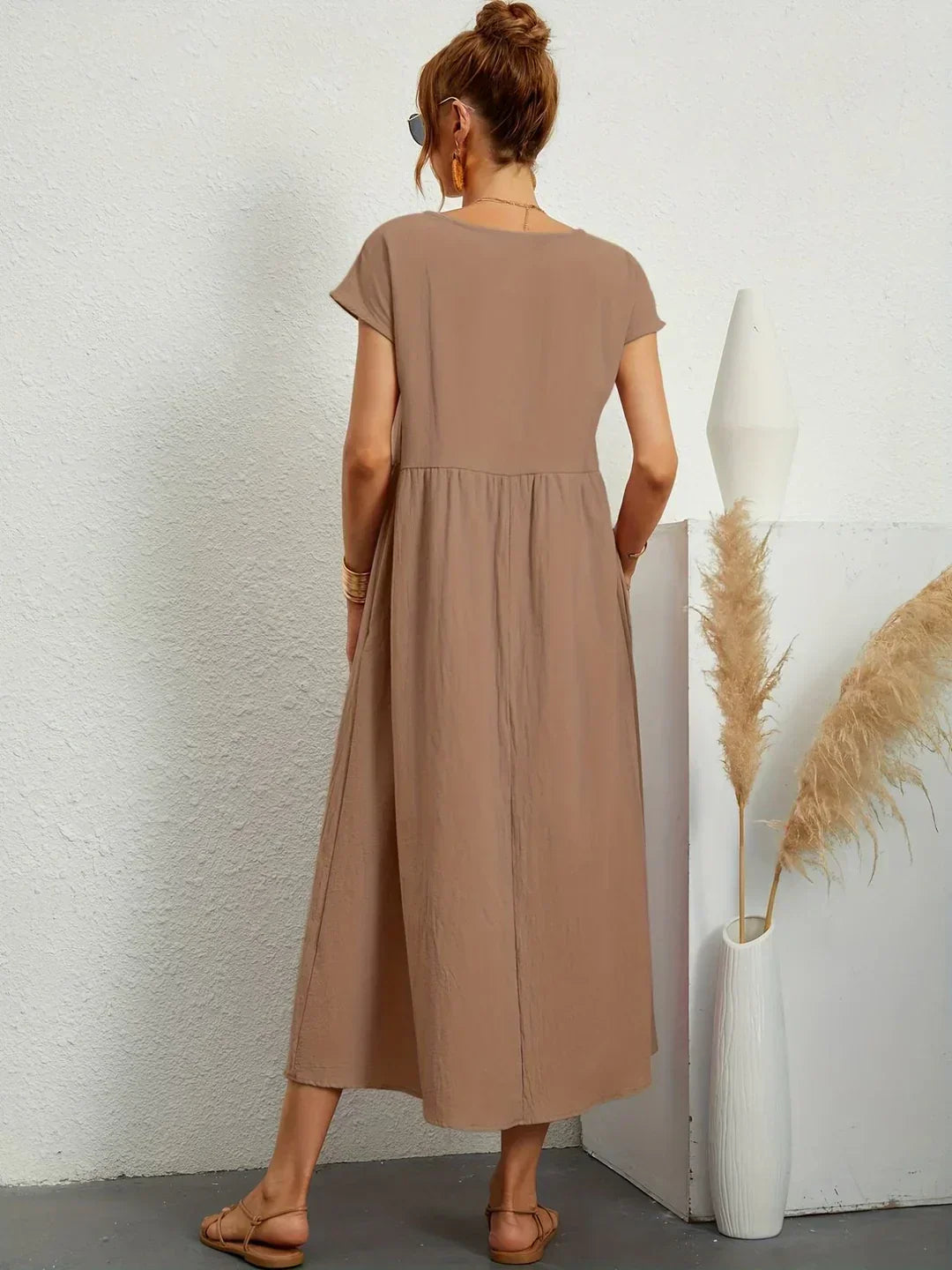 Gabrielle™ — Elegant Flowing Midi Dress with Timeless Style