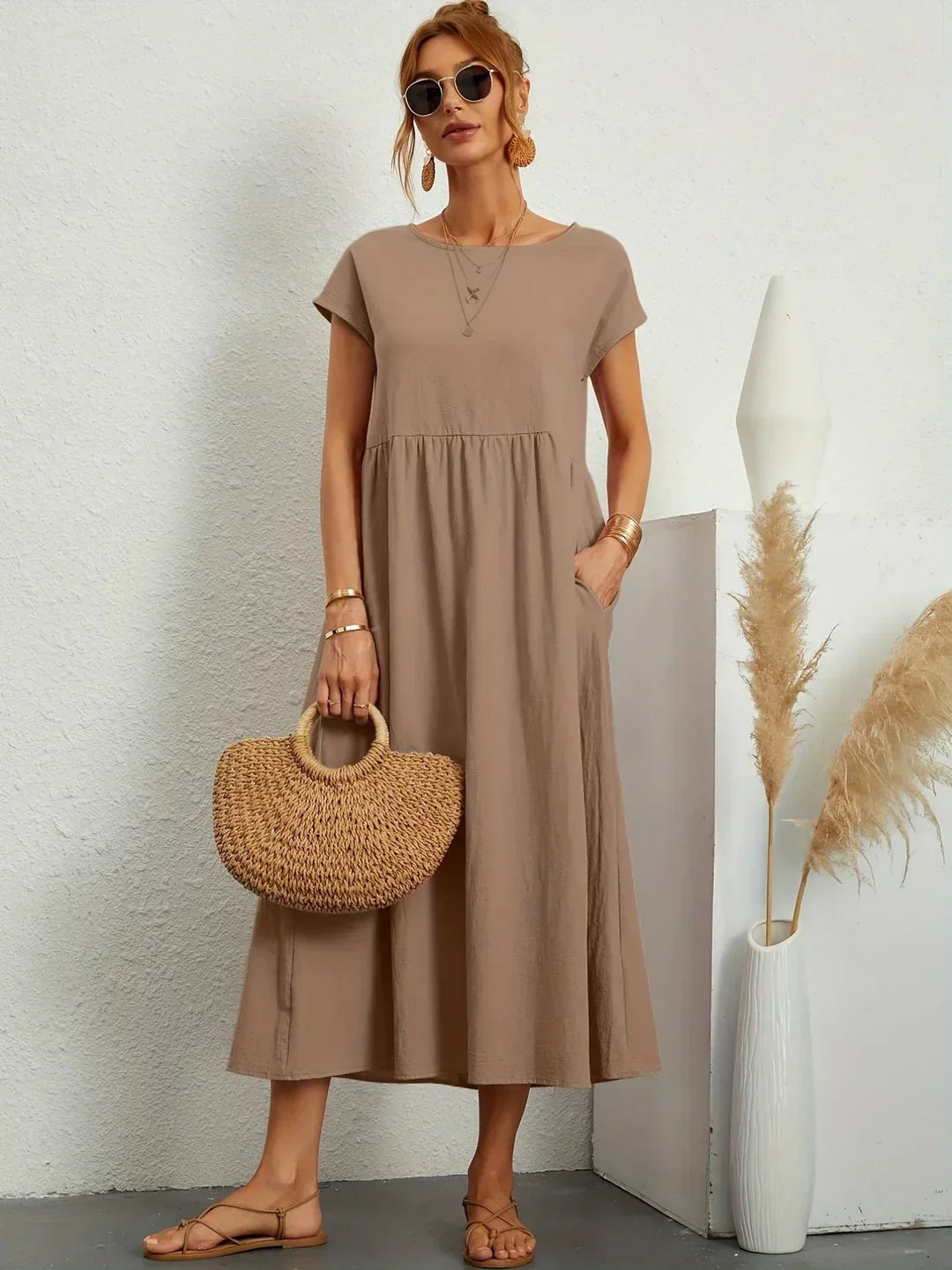 Gabrielle™ — Elegant Flowing Midi Dress with Timeless Style