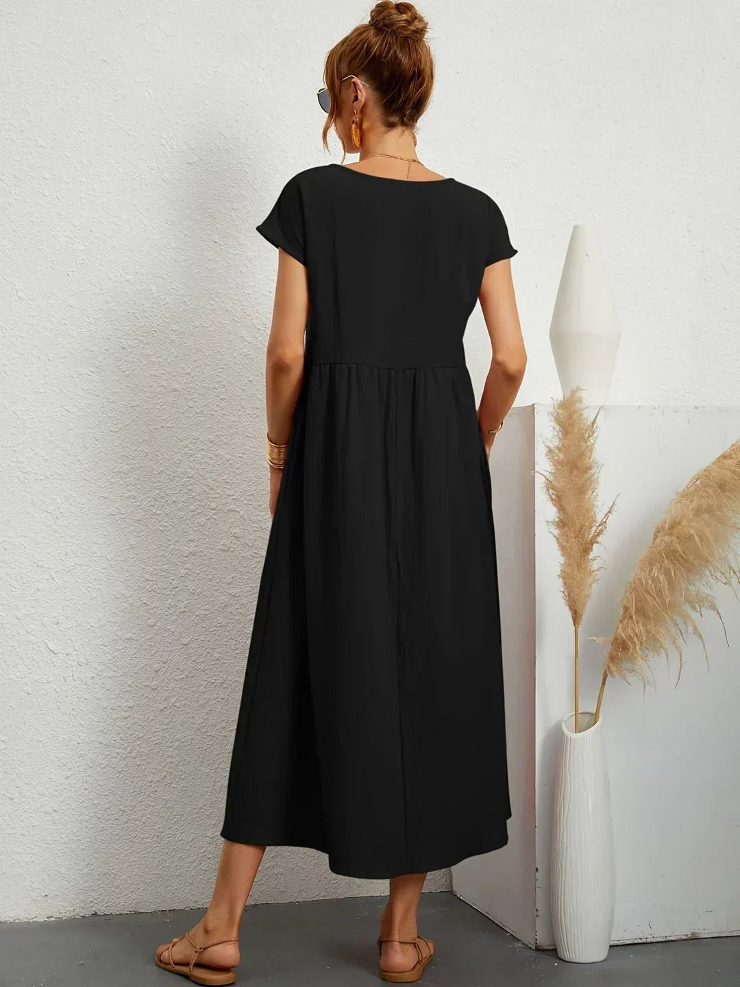 Gabrielle™ — Elegant Flowing Midi Dress with Timeless Style